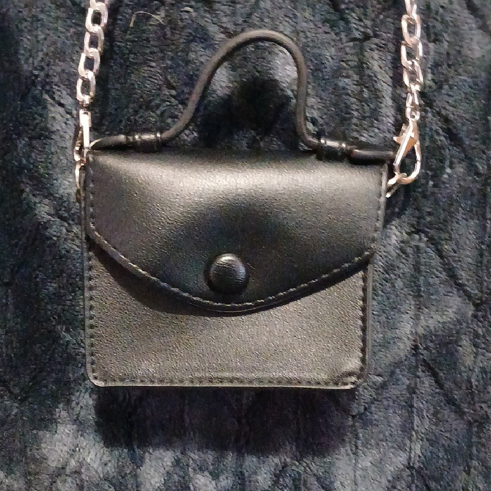 Chain Strap Mini Bag - Picture 2 of 2